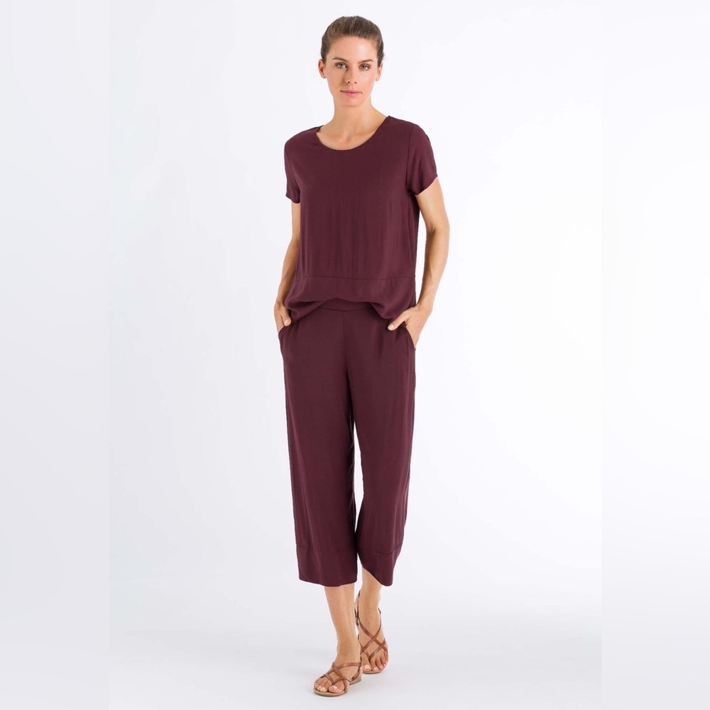 Hanro Burgundy Women's Pants & Jumpsuit